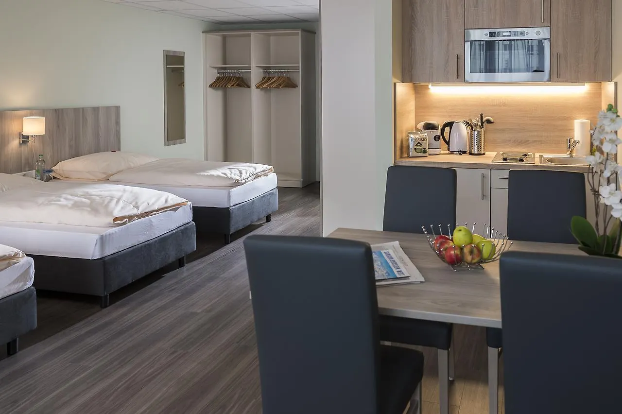 Aino Aparthotel Olympiapark Munich 3*,